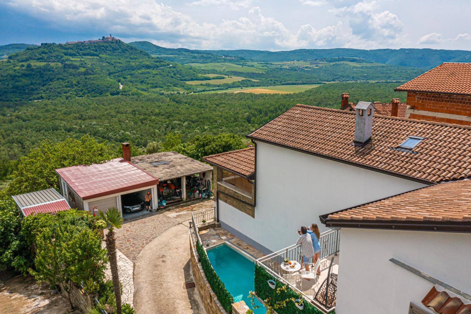 Holiday Home Belveder Motovun Livade Exterior foto